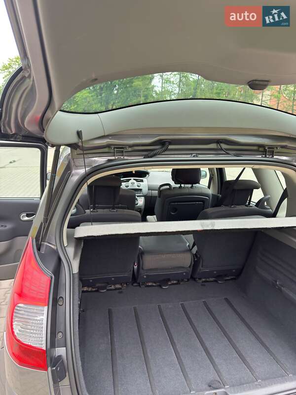 Мінівен Renault Scenic 2008 в Чернігові