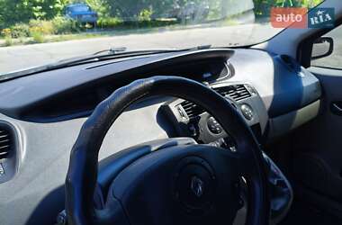 Минивэн Renault Scenic 2006 в 