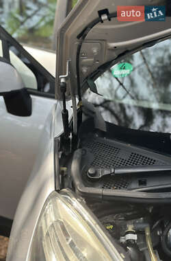 Минивэн Renault Scenic 2010 в 