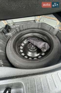 Минивэн Renault Scenic 2017 в 