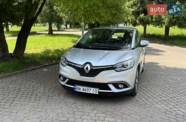 Минивэн Renault Scenic 2016 в 