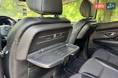 Минивэн Renault Scenic 2016 в 