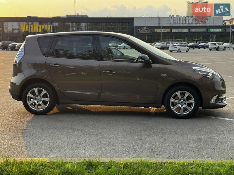Мінівен Renault Scenic 2013 в Києві