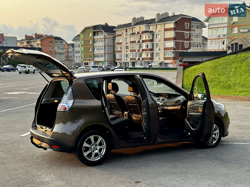 Мінівен Renault Scenic 2013 в Києві