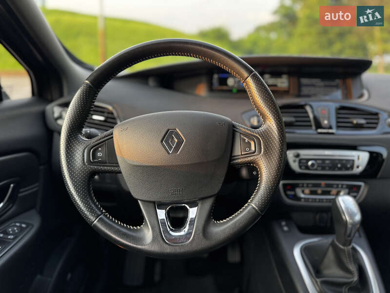 Мінівен Renault Scenic 2013 в Києві