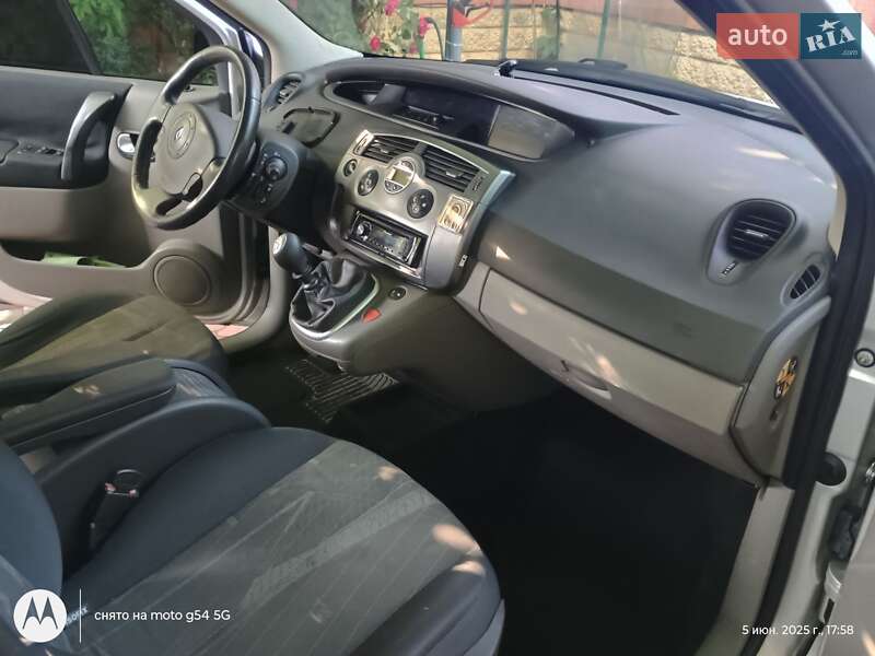 Мінівен Renault Scenic 2006 в Сумах