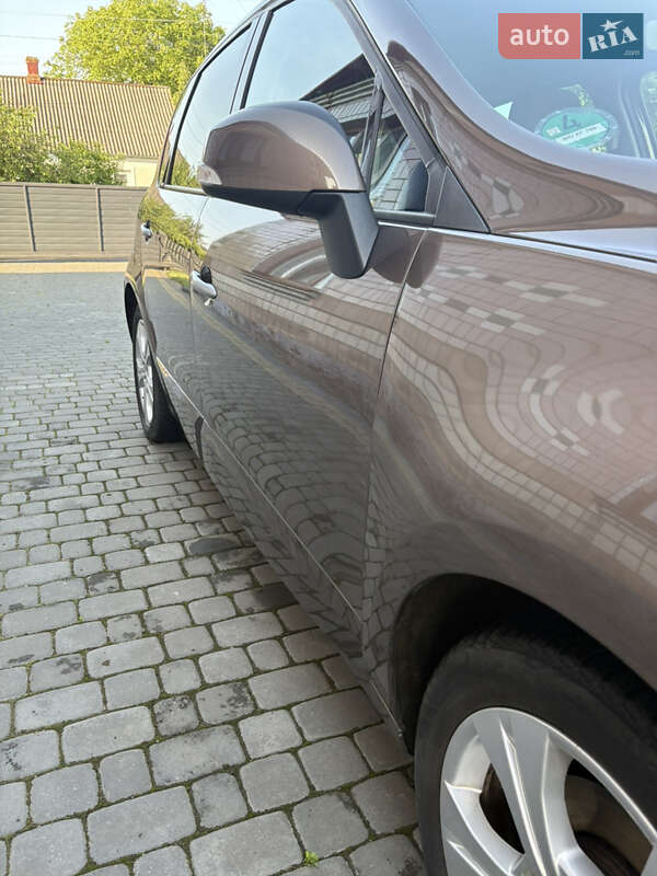 Минивэн Renault Scenic 2009 в Дубно