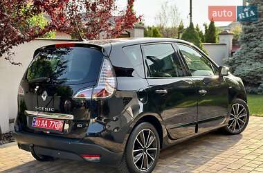 Минивэн Renault Scenic 2012 в 