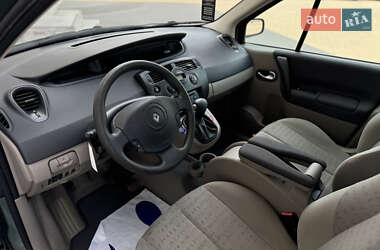 Мінівен Renault Scenic 2004 в 