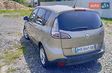 Мінівен Renault Scenic 2012 в 