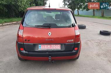 Минивэн Renault Scenic 2003 в 