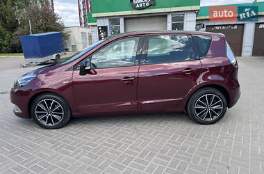 Минивэн Renault Scenic 2013 в 