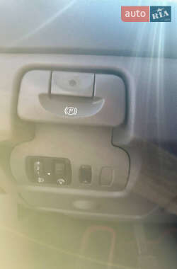 Минивэн Renault Scenic 2005 в 