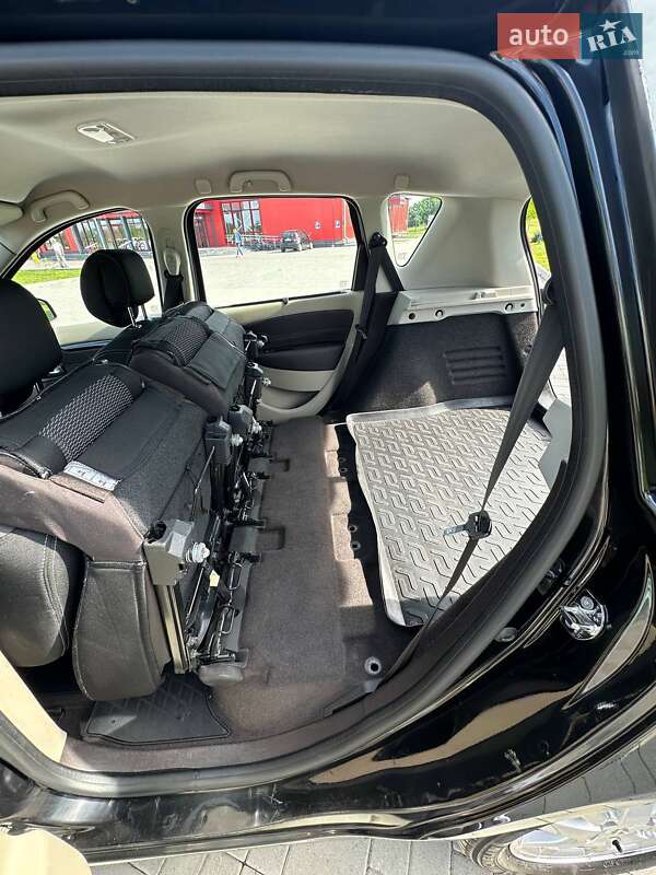 Минивэн Renault Scenic 2011 в Здолбунове