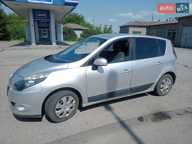 Минивэн Renault Scenic 2009 в Бердичеве