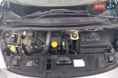 Минивэн Renault Scenic 2010 в 