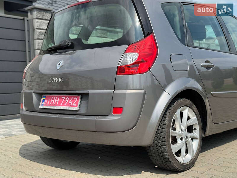 Минивэн Renault Scenic 2008 в Ровно