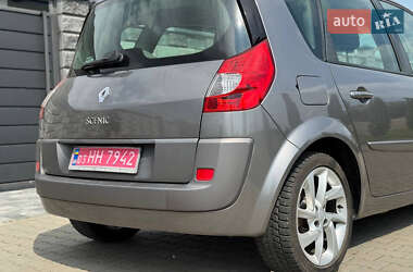 Минивэн Renault Scenic 2008 в 