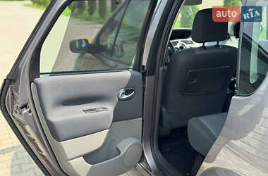 Минивэн Renault Scenic 2008 в 