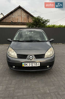 Минивэн Renault Scenic 2006 в 
