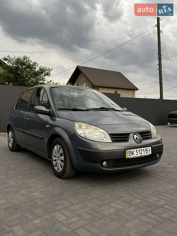Минивэн Renault Scenic 2006 в 