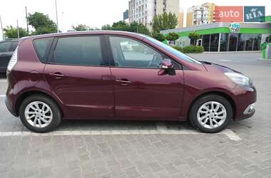 Мінівен Renault Scenic 2014 в 