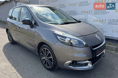 Минивэн Renault Scenic 2012 в 