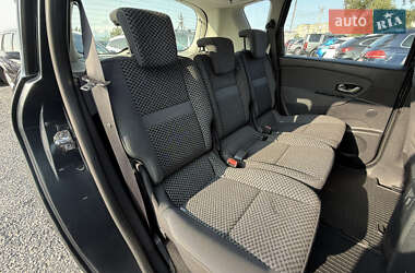Минивэн Renault Scenic 2011 в 