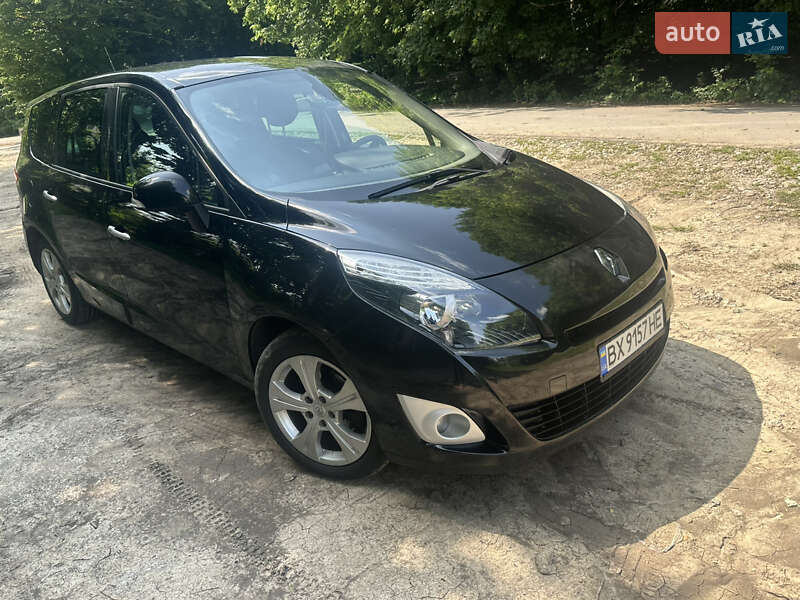 Renault Scenic 2011
