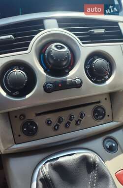 Минивэн Renault Scenic 2006 в 