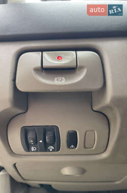 Минивэн Renault Scenic 2005 в 