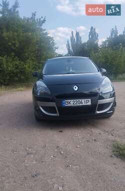 Мінівен Renault Scenic 2011 в Первомайську