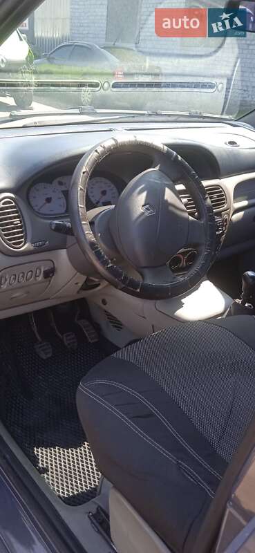 Минивэн Renault Scenic 2001 в Днепре