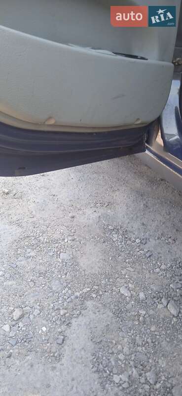 Минивэн Renault Scenic 2001 в Днепре