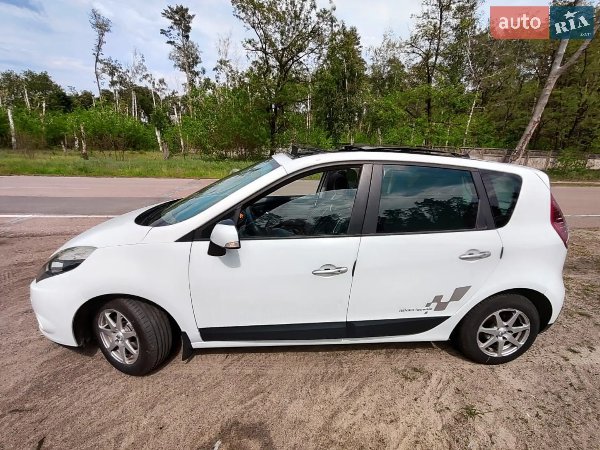 2010 Renault Scenic - мініатюра 3