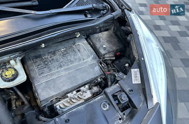 Минивэн Renault Scenic 2013 в 