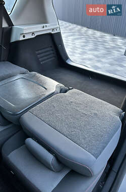 Минивэн Renault Scenic 2013 в 