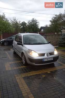 Минивэн Renault Scenic 2006 в Болехове