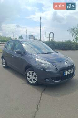 Мінівен Renault Scenic 2009 в Кривому Розі
