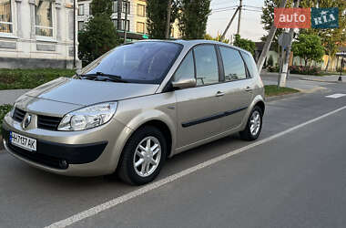 Минивэн Renault Scenic 2006 в 