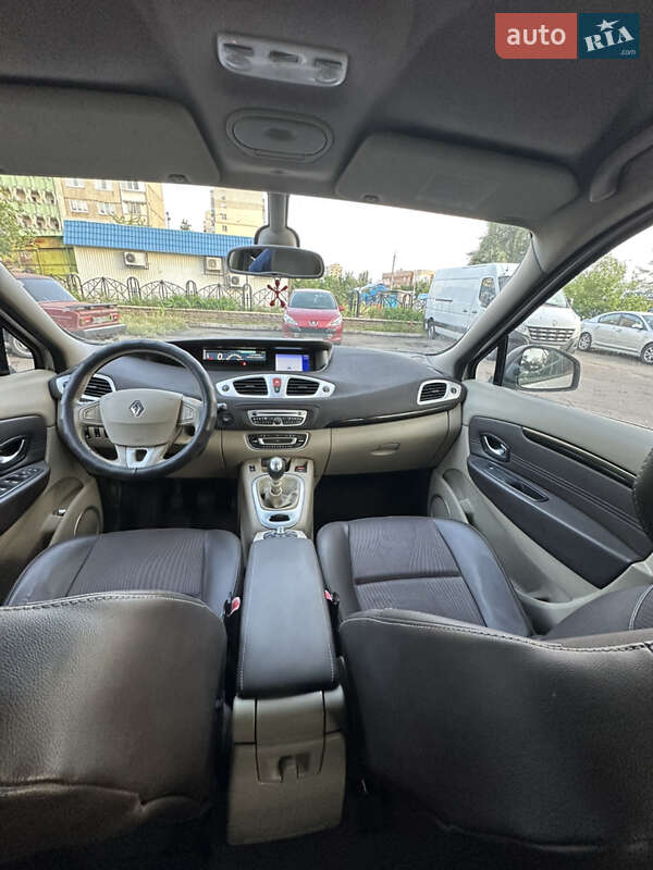 Renault Scenic 2010