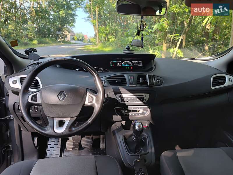 Минивэн Renault Scenic 2013 в Бережанах