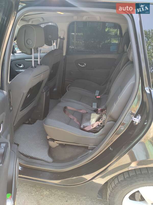 Мінівен Renault Scenic 2010 в Одесі