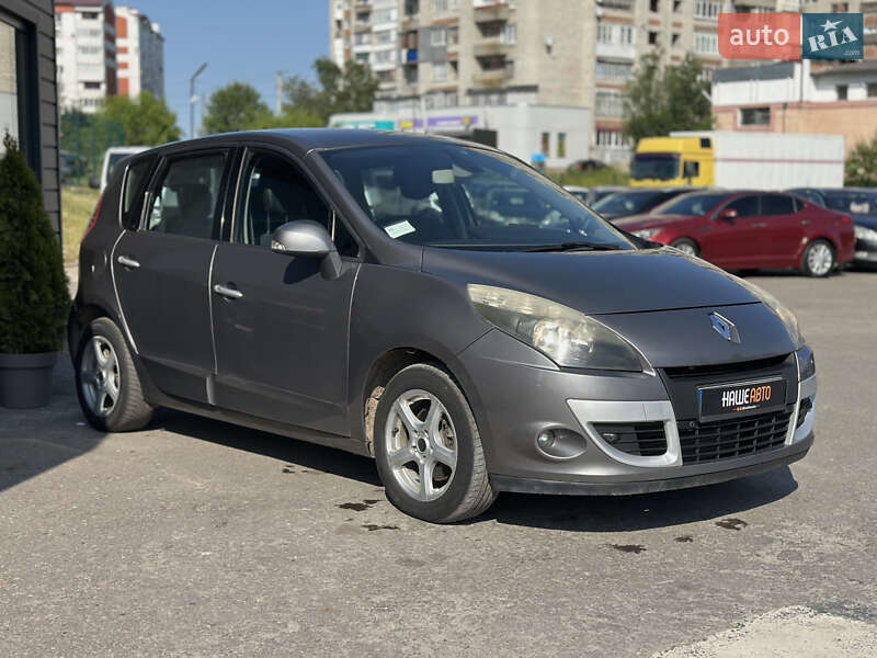 Минивэн Renault Scenic 2011 в Шептицькому