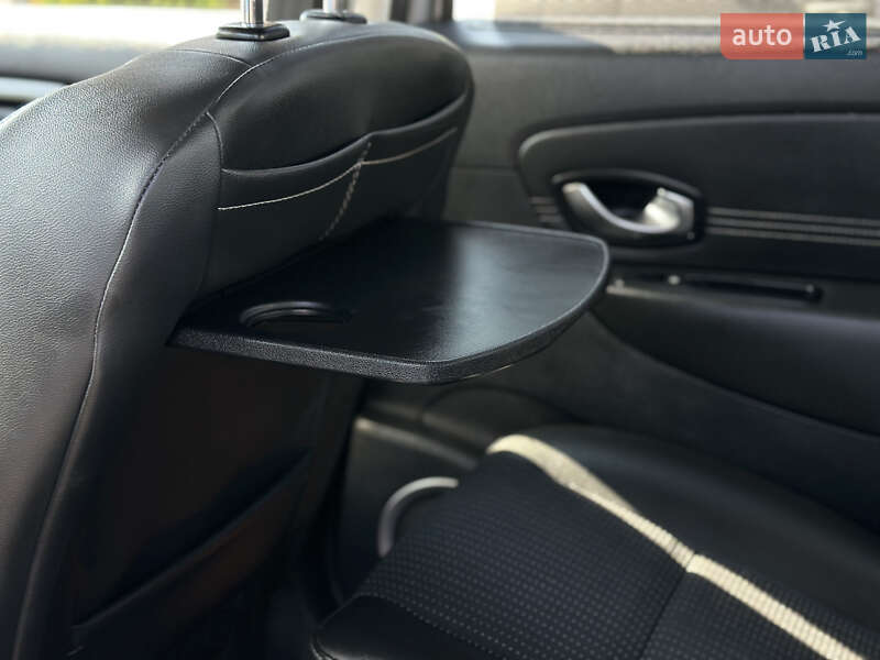 Минивэн Renault Scenic 2011 в Шептицькому