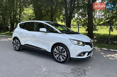 Минивэн Renault Scenic 2017 в 