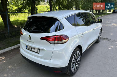 Минивэн Renault Scenic 2017 в 
