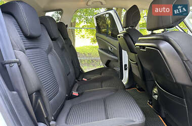 Минивэн Renault Scenic 2017 в 