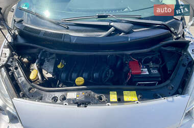 Минивэн Renault Scenic 2006 в 
