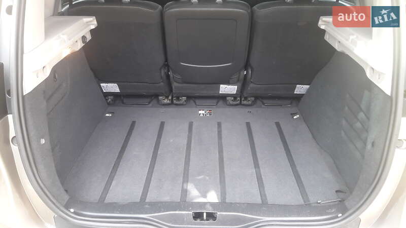 Мінівен Renault Scenic 2009 в Глухові